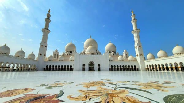 Dubai & Abu Dhabi